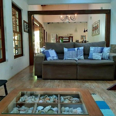 הוילה Casa Da Ilha Paraty Entre A Mata Atlantica E O Mar מראה חיצוני תמונה